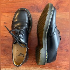 DR.MARTENS Black 1461 Smooth Leather Oxford shoes. US size 9.